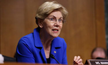 Democratic Senator Elizabeth Warren