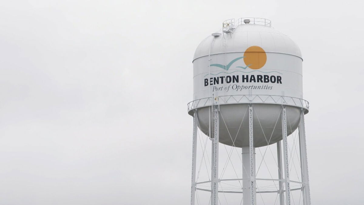 <i>CNN</i><br/>Officials in Benton Harbor