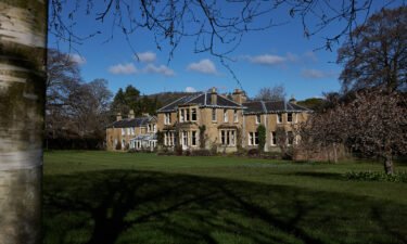 The dish was part of a wider auction of the contents of Lowood House in the Scottish Borders