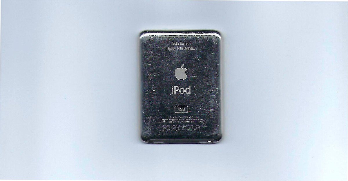 <i>Sofia Barrett/CNN</i><br/>An engraved iPod Nano is pictured.