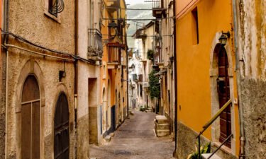Abruzzo has finally joined the €1-house club with the launch of a new scheme in the picturesque town of Pratola Peligna.