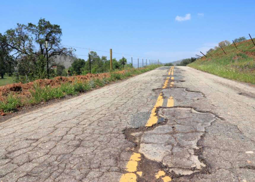 Oregon Is The 10 State With The Best Road Conditions KTVZ   BadRoadsBadRoads52OCC 11 860x613 