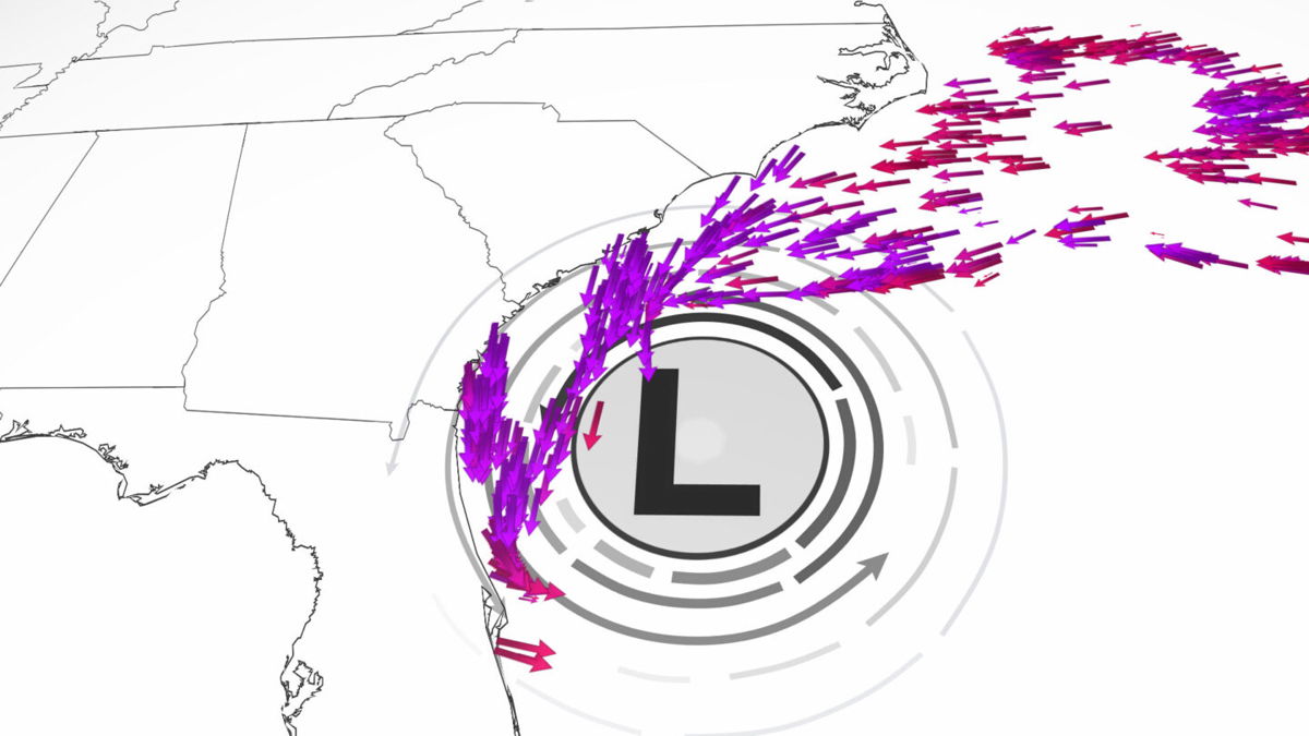 <i>CNN Weather</i><br/>Water levels reached the major flood stage in Charleston