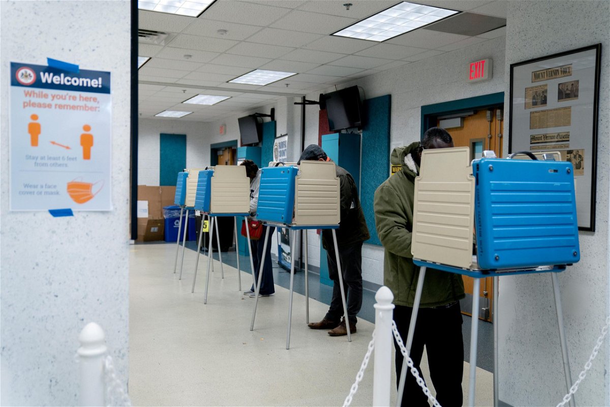 <i>Stefani Reynolds/Getty Images</i><br/>Voters fill out their ballots at an early voting center at the Mount Vernon Governmental Center on October 31