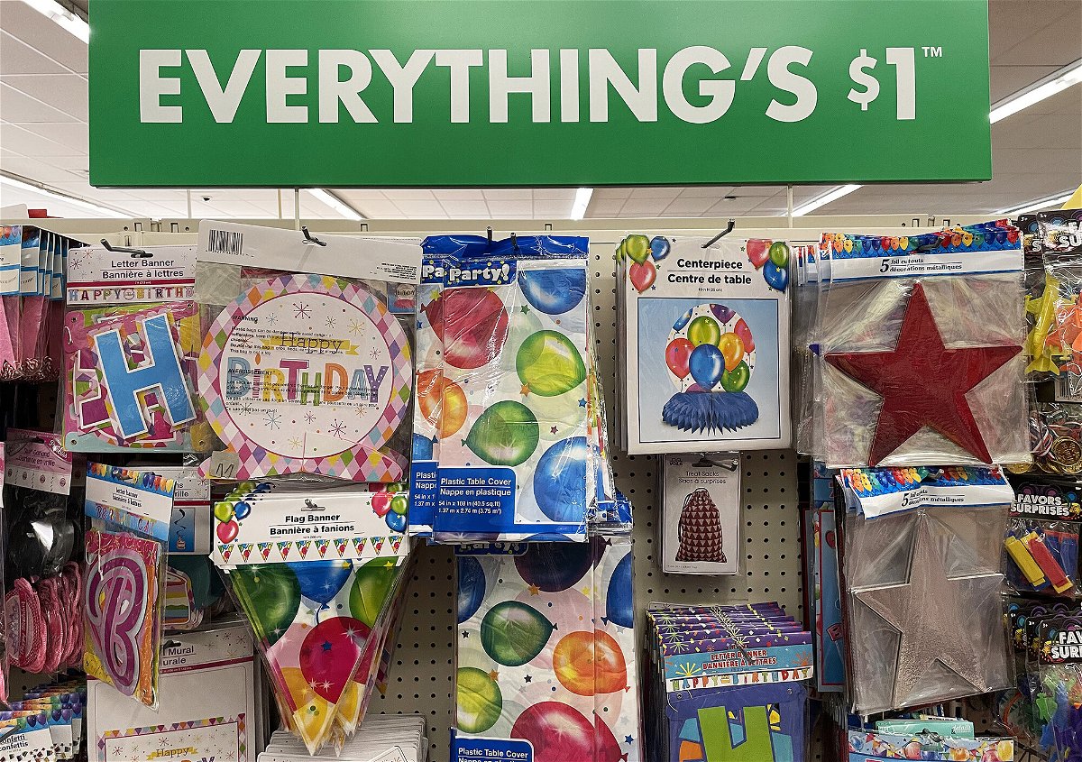 <i>Mario Tama/Getty Images</i><br/>Dollar Tree is throwing away those green 