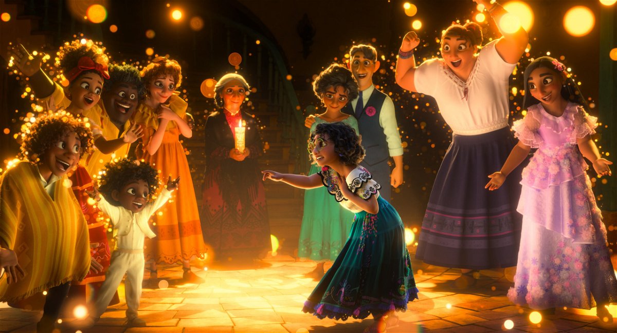 <i>Disney</i><br/>Thanksgiving weekend offers a box office feast for kids and adults. 
