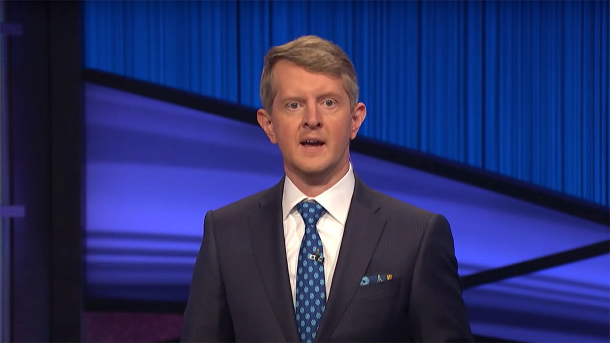 <i>Jeopardy!</i><br/>Ken Jennings hosts Jeopardy! on Monday