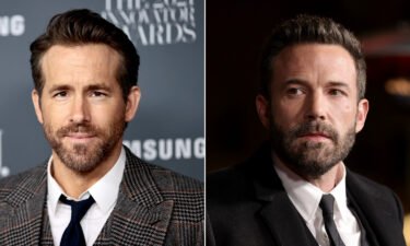 Ryan Reynolds (left) says he repeatedly is mistaken for Ben Affleck at a New York pizza place but he is fine with it.