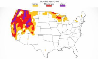 Widespread moderate to major travel delays are forecast across the western US while minor to moderate travel delays are forecast across the Upper Midwest and Great Lakes on Thursday.