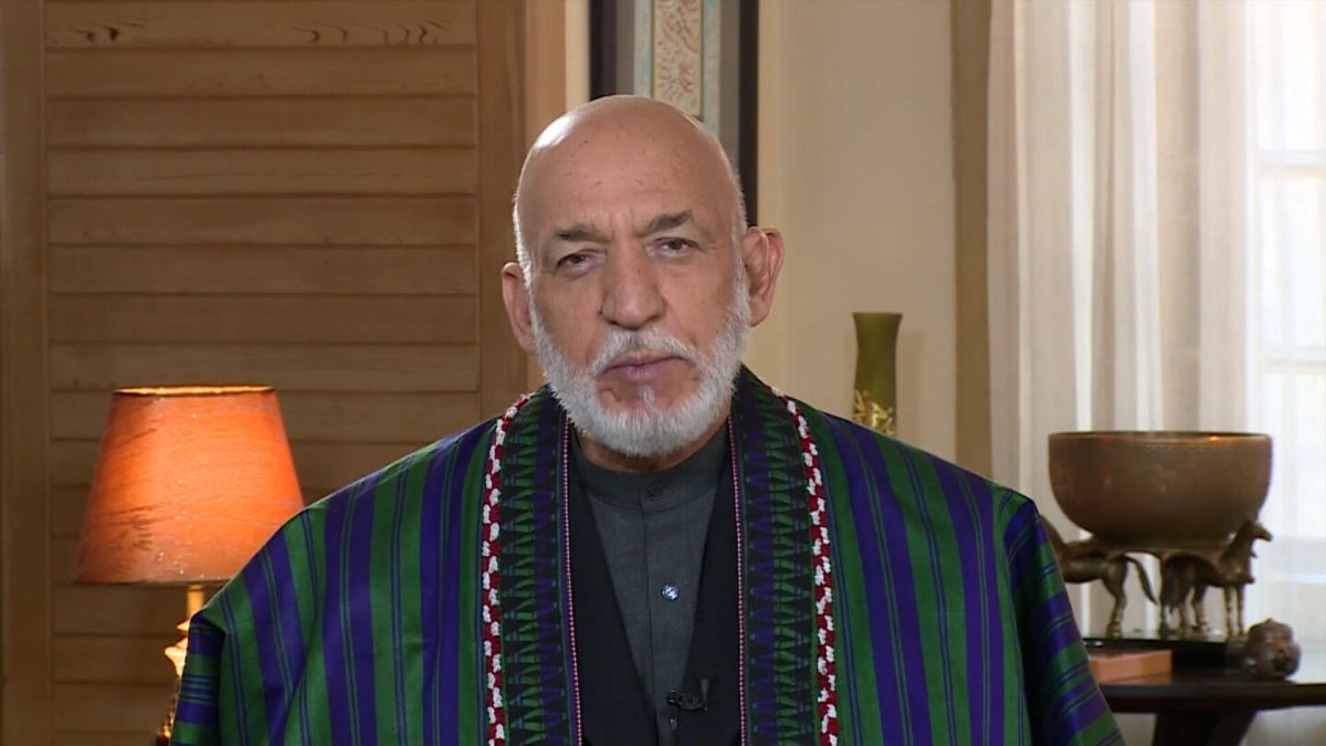 <i>CNN</i><br/>Afghanistan's first president Hamid Karzai wants the world to work with the Taliban.