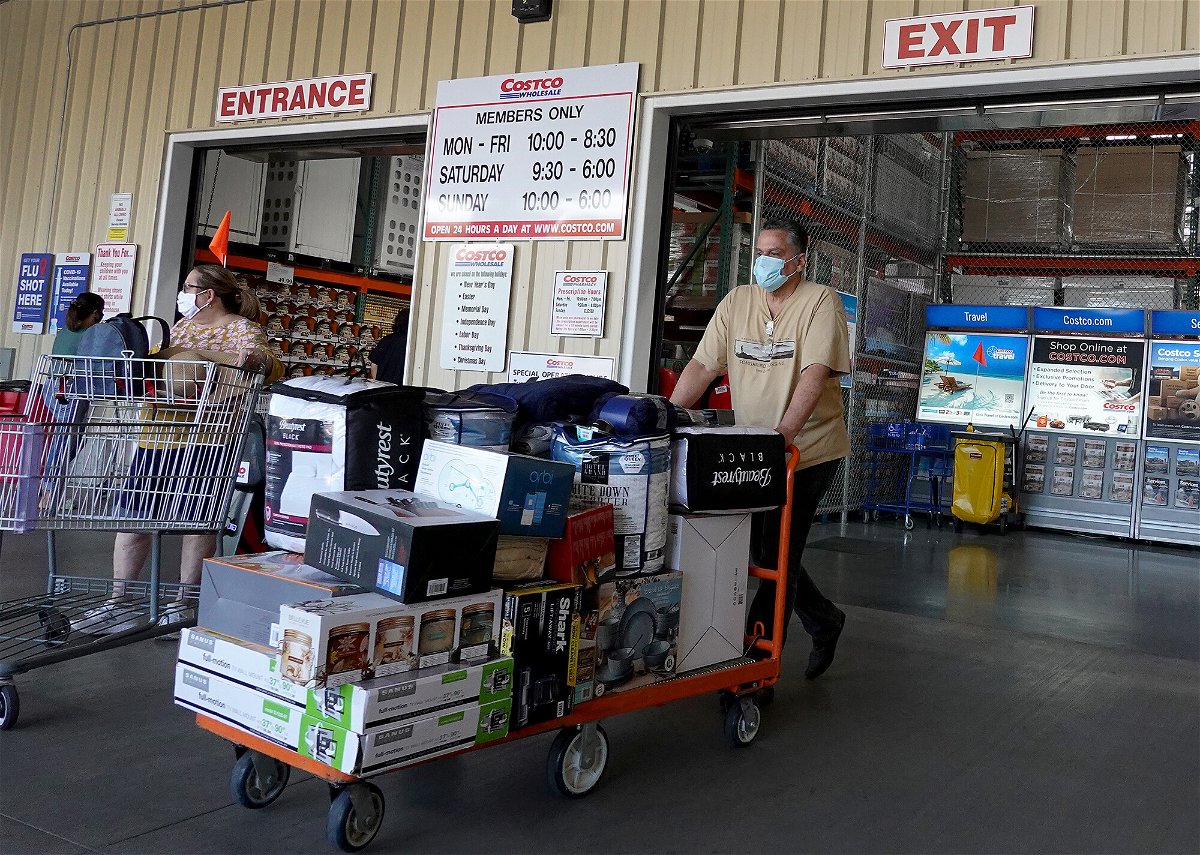<i>Joe Raedle/Getty Images</i><br/>Few companies have gained more of an advantage during the pandemic than America's warehouse club giants.