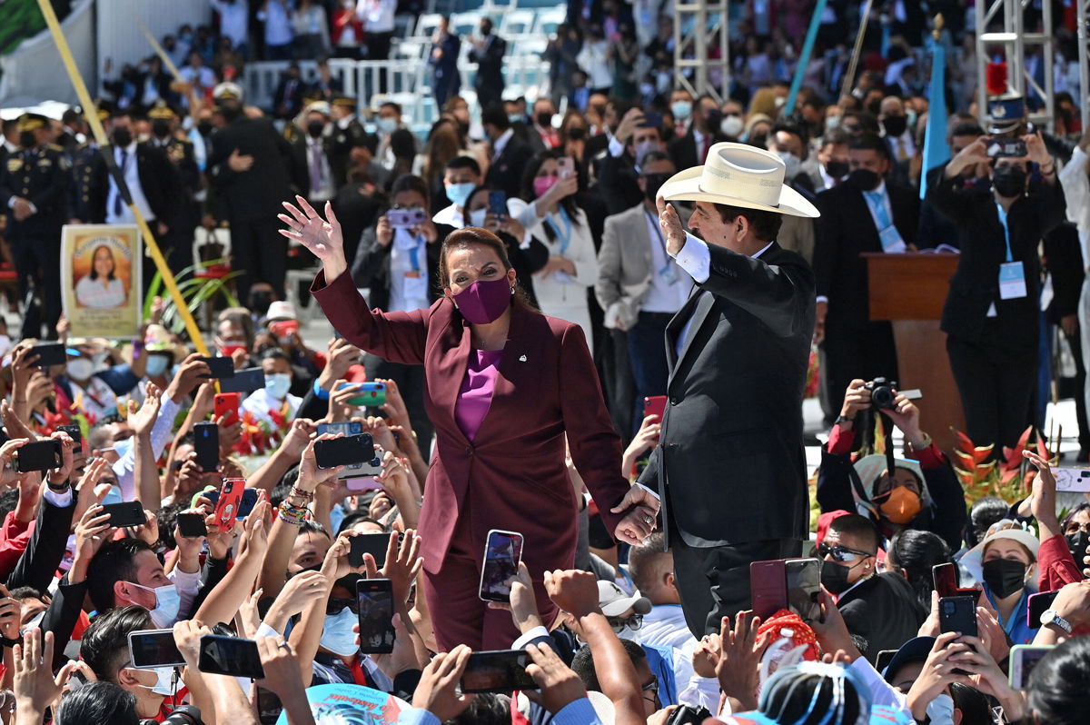 <i>LUIS ACOSTA/AFP/AFP via Getty Images</i><br/>Castro and her husband