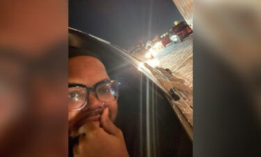 Uber driver DaVante Williams got a hotel for a teen passenger after being stuck on I-95.