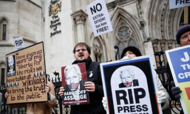 Wikileaks founder Julian Assange can appeal to the UK's Supreme Court against extradition to the United States