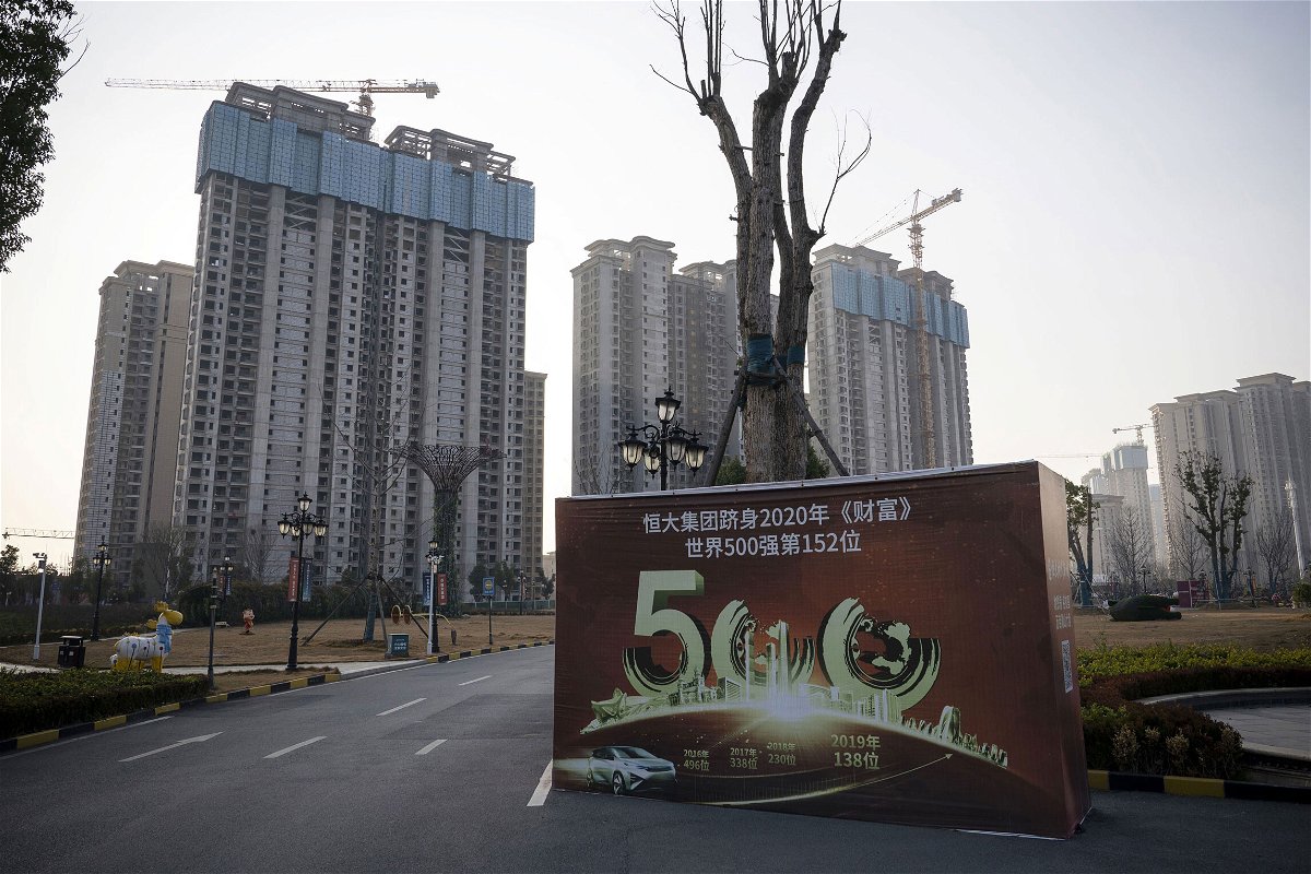 <i>Andrea Verdelli/Bloomberg/Getty Images</i><br/>Embattled Chinese property developer Evergrande suspended trading in Hong Kong on January 3