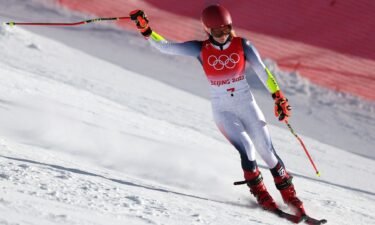 mikaela shiffrin-giant slalom