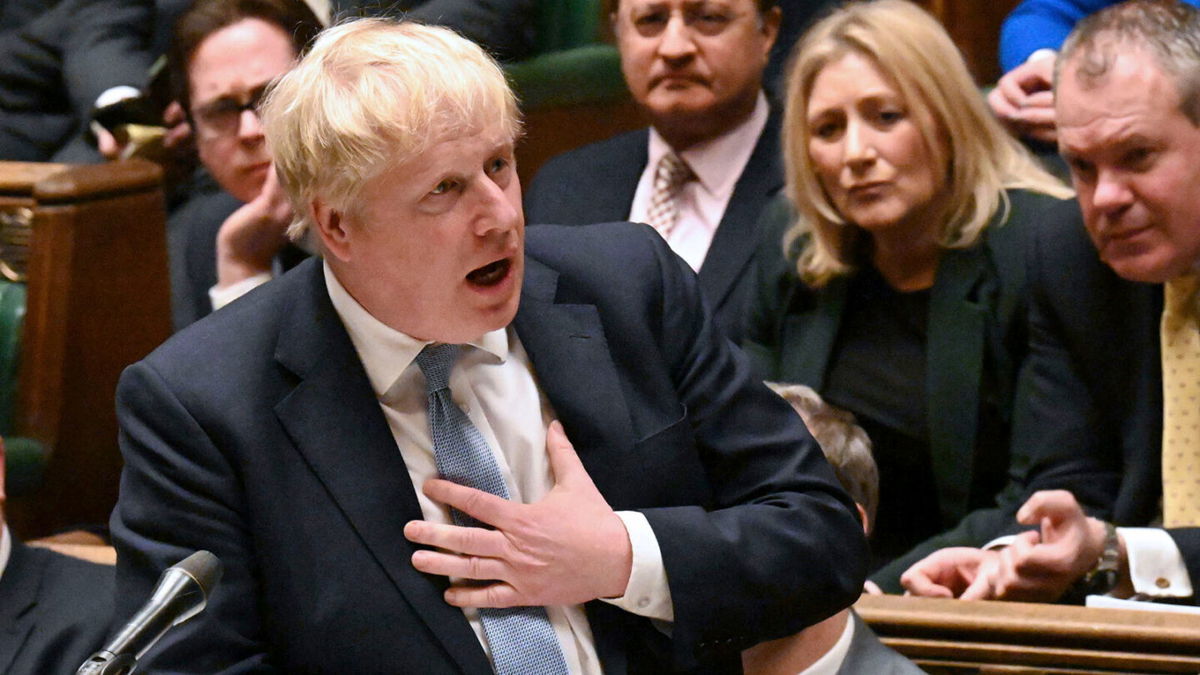 <i>Jessica Taylor/AP</i><br/>Four top aides to Boris Johnson resigned Thursday