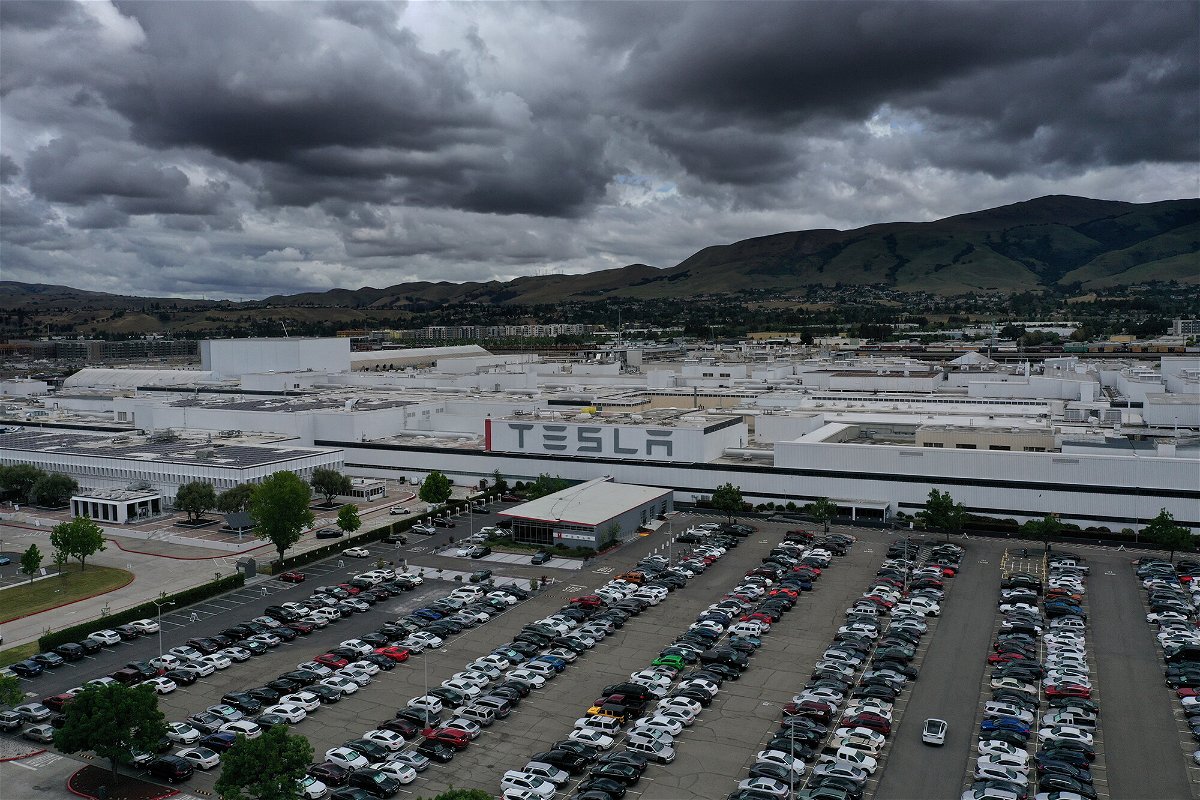 <i>Justin Sullivan/Getty Images</i><br/>An aerial view of the Tesla Fremont Factory on May 12