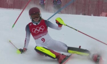 Mikaela Shiffrin crashes out for third time at 2022 Olympics