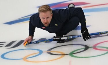 Sweden advances to second men's curling gold medal game