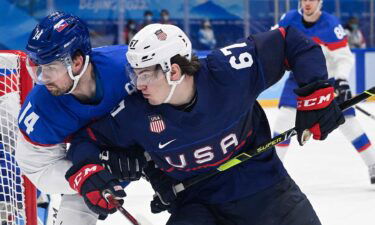 Slovakia stuns U.S. men in quarterfinal hockey matchup