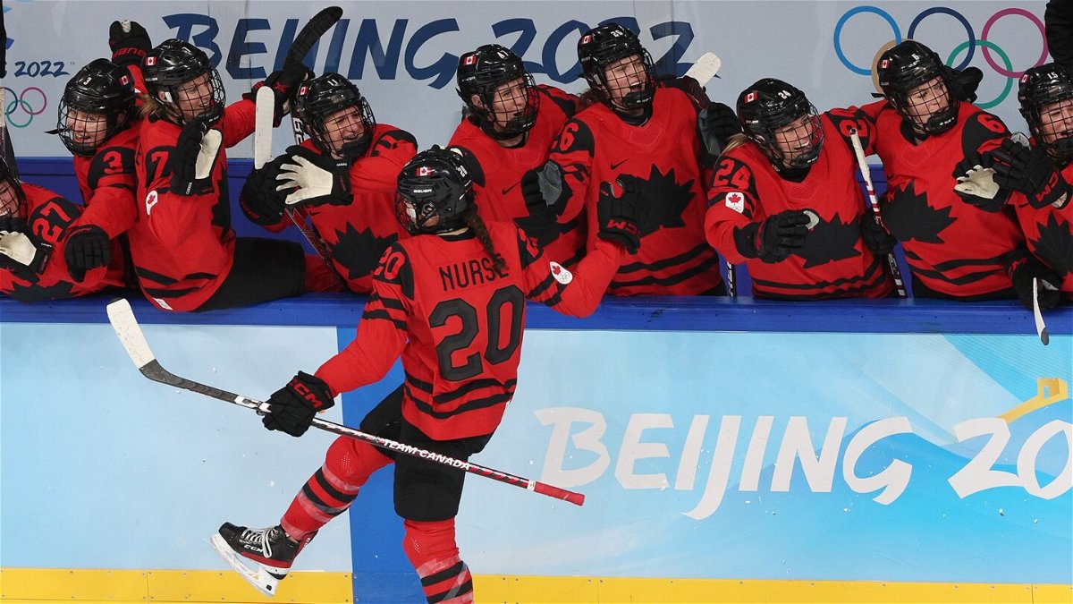 Sarah Nurse opens the scoring in gold medal game against USA
