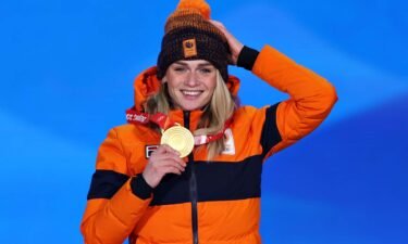 Irene Schouten receives third gold medal of Winter Olympics