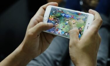 10 of the biggest mobile games of the past decade