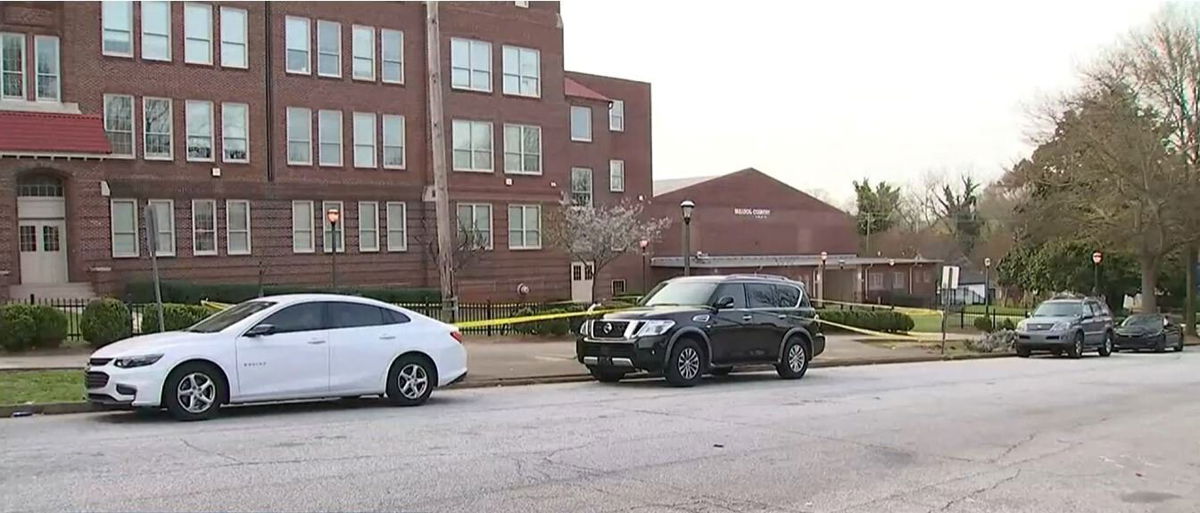 <i>WGCL</i><br/>What started as a fight between students quickly escalated at a southwest Atlanta high school when a parent showed up with a gun.