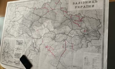 Highlighted in pink are sections of the Ukrainian Rail Network that are no longer useable or no longer in Ukrainian control.