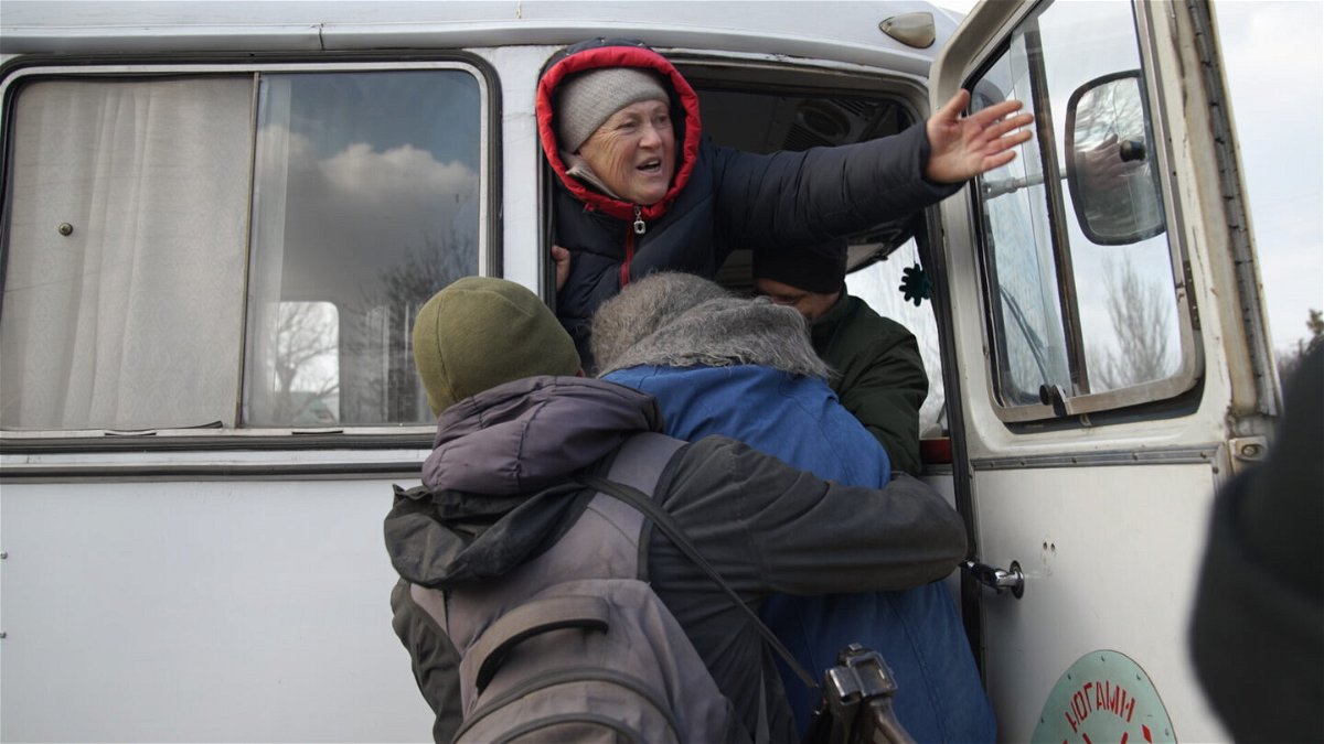 <i>Brice Laine/CNN</i><br/>The bus which was picking up civilians in Posad-Pokrovske to evacuate them.