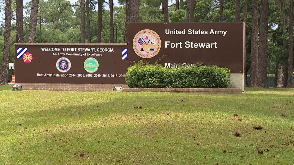 <i>CNN</i><br/>A US soldier was killed early March 30 in an incident involving two helicopters at an airfield at Georgia's Fort Stewart