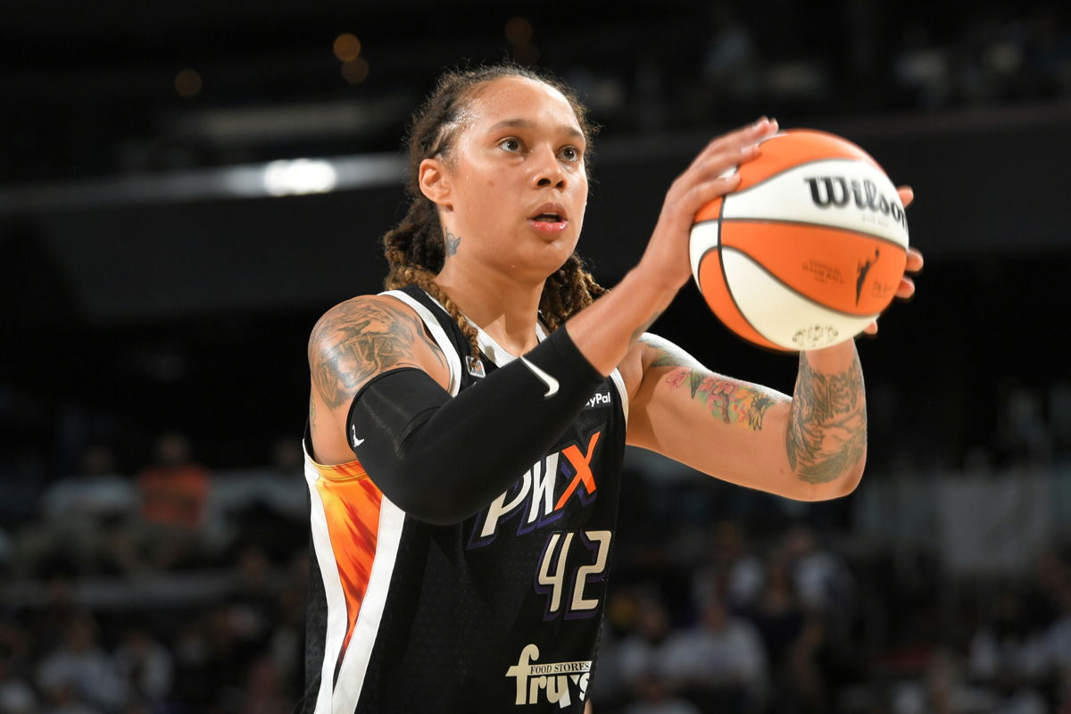 <i>Michael Gonzales/NBAE/Getty Images</i><br/>Brittney Griner #42 of the Phoenix Mercury during a game against the Chicago Sky October 10