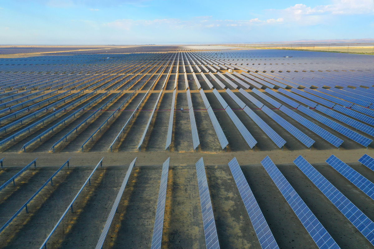 <i>Carolyn Cole/Los Angeles Times/Getty Images</i><br/>The Westlands Solar Park near Lemoore