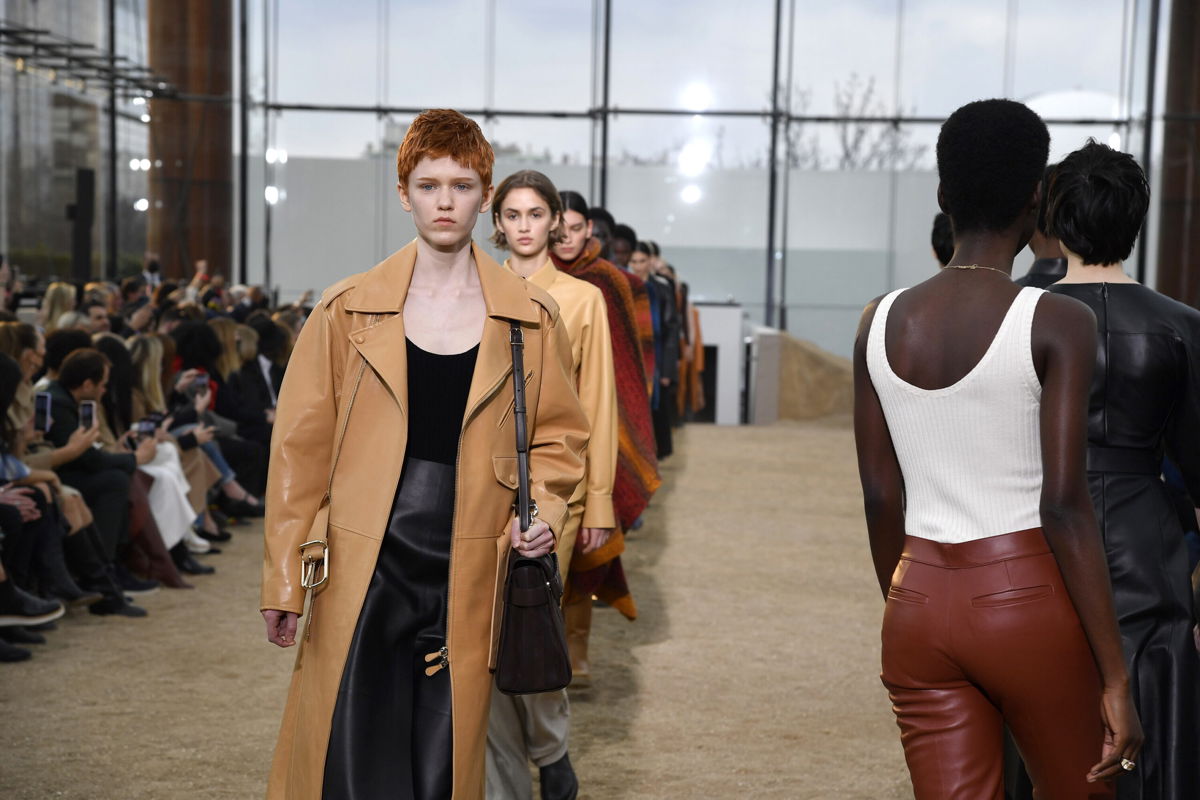 <i>Victor Virgile/Gamma-Rapho/Getty Images</i><br/>Chloé Fall-Winter 2022.