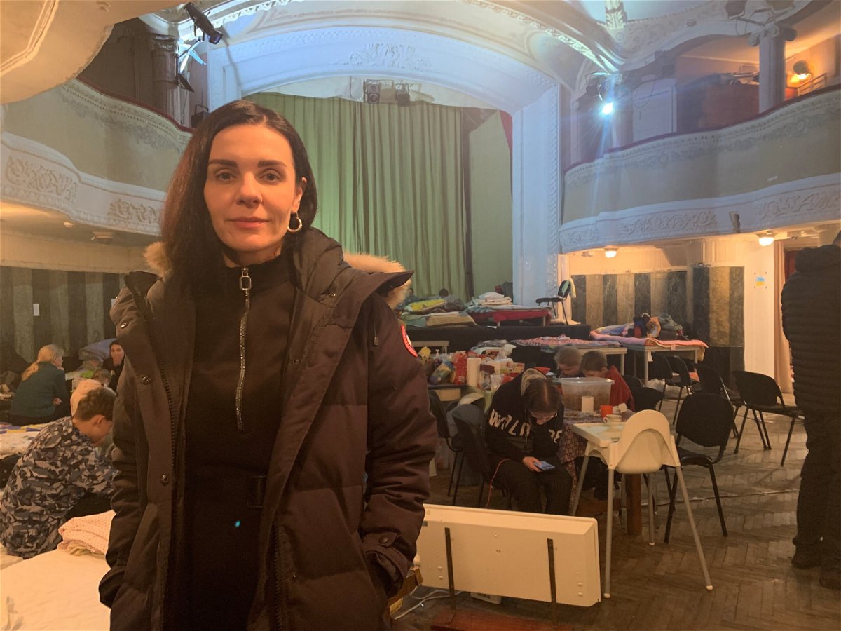 <i>Tamara Qiblawi/CNN</i><br/>Theater director Natalia Rybka-Parkhomenko says keeping spirits up in her theater-turned-shelter for IDPs has been 