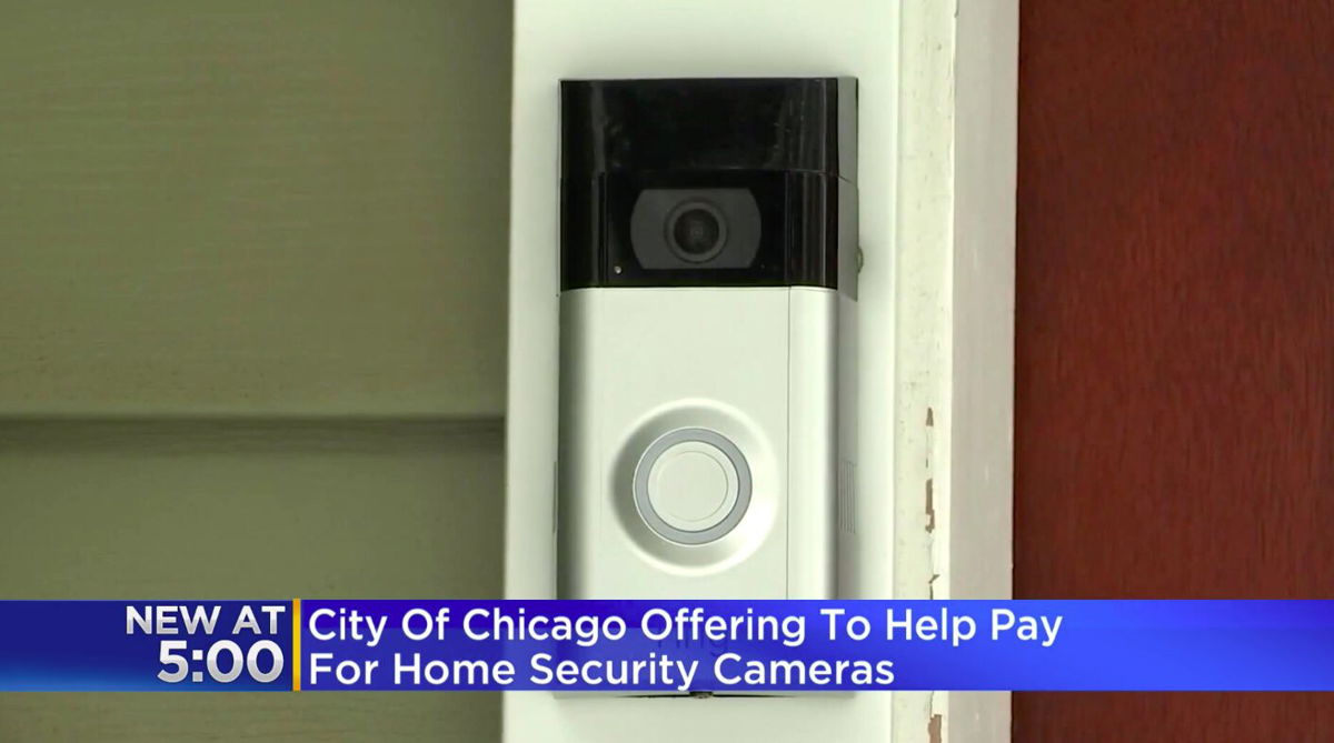 <i>WBBM</i><br/>The City of Chicago is offering to pay for security cameras and other devices to curb crime.