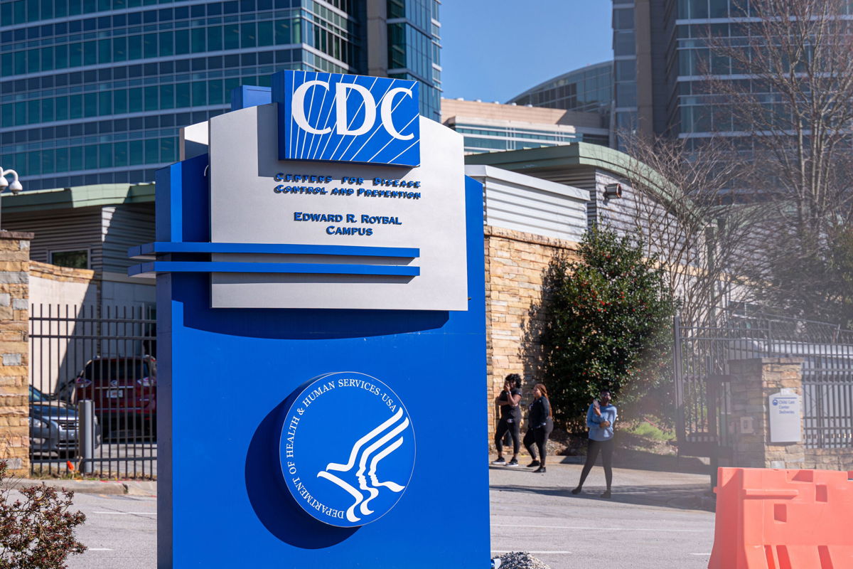 <i>Shutterstock</i><br/>The CDC issues a health advisory about acute hepatitis in children.