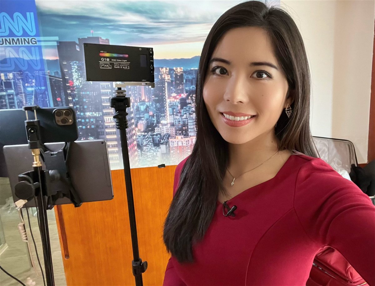 <i>Selina Wang/CNN</i><br/>Selina Wang broadcasts from a hotel in Kunming