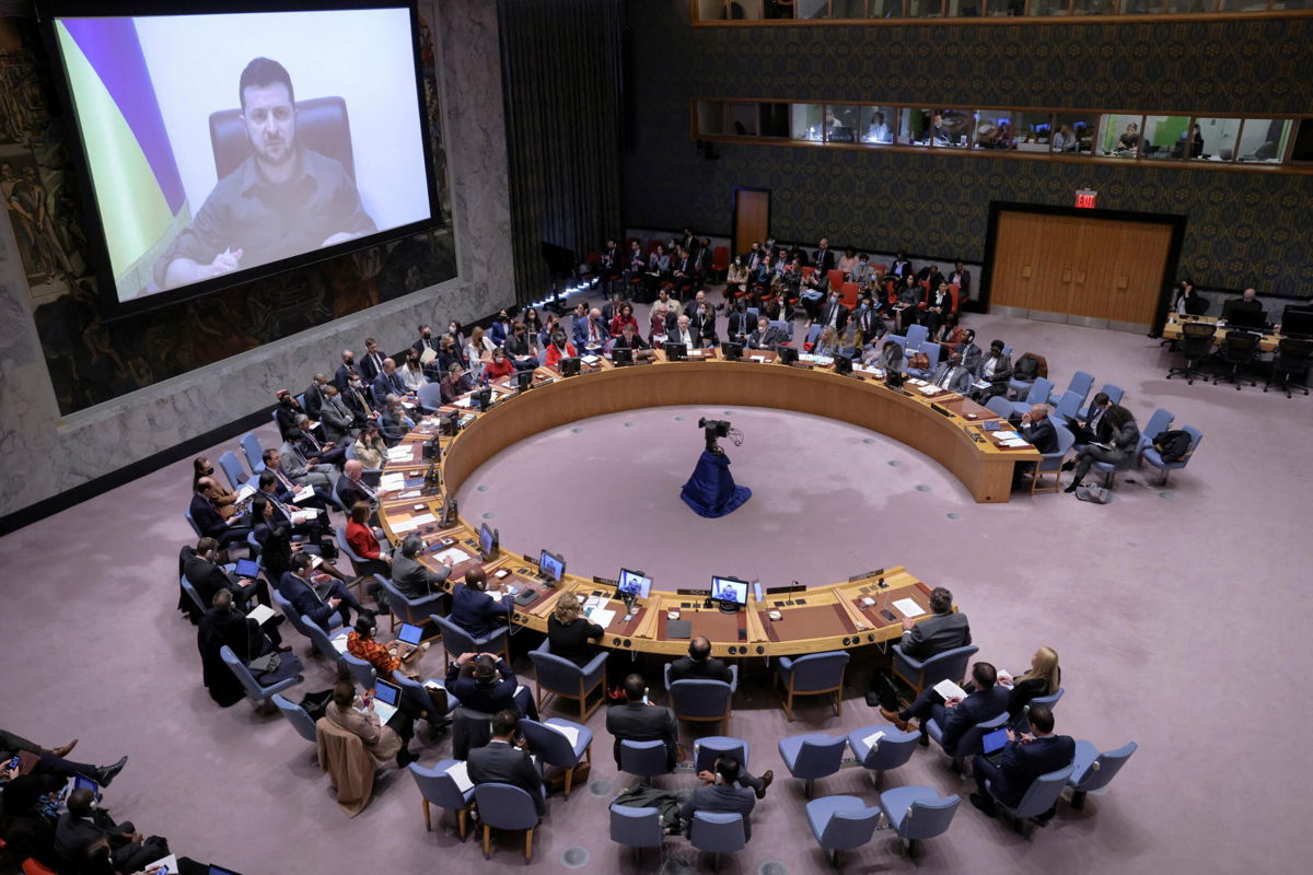 <i>ANDREW KELLY/REUTERS</i><br/>Ukrainian President Volodymyr Zelenskiy appears on a screen as he addresses the United Nations Security Council via video link during a meeting