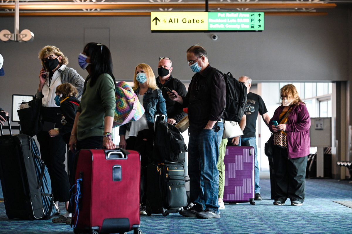 <i>Steve Pfost/Newsday RM/Getty Images</i><br/>Nearly 2 years after masks were required for US travelers