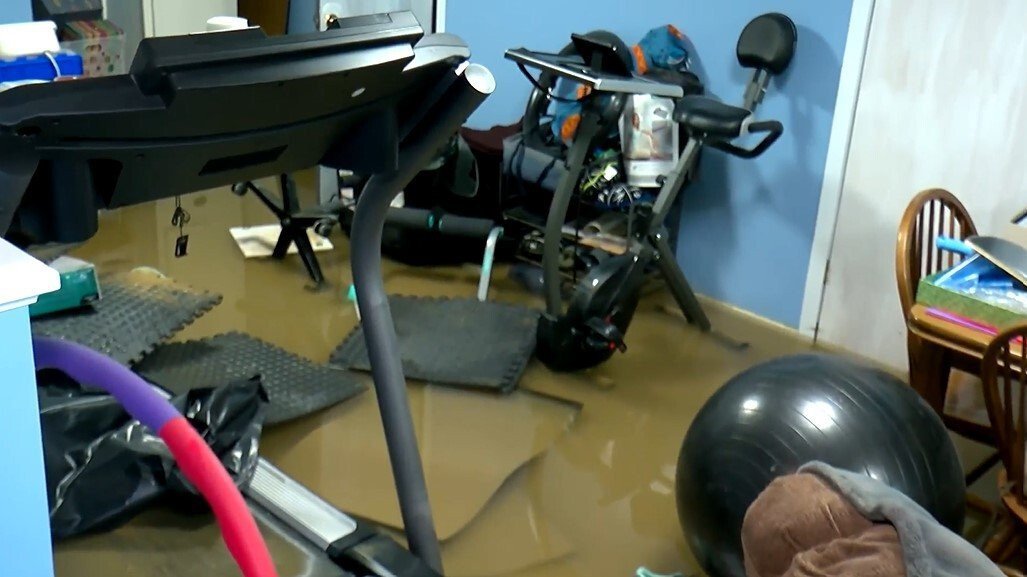 <i>WCCO</i><br/>Dozens of homeowners are still cleaning up from flooding