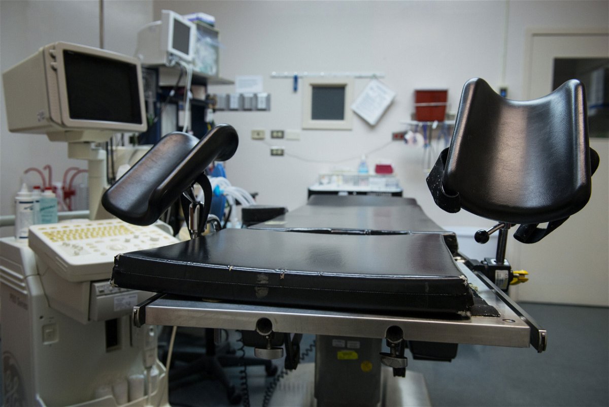<i>Matthew Busch/Bloomberg via Getty Images</i><br/>An exam table stands in an operating room at the Whole Woman's Health abortion clinic in San Antonio