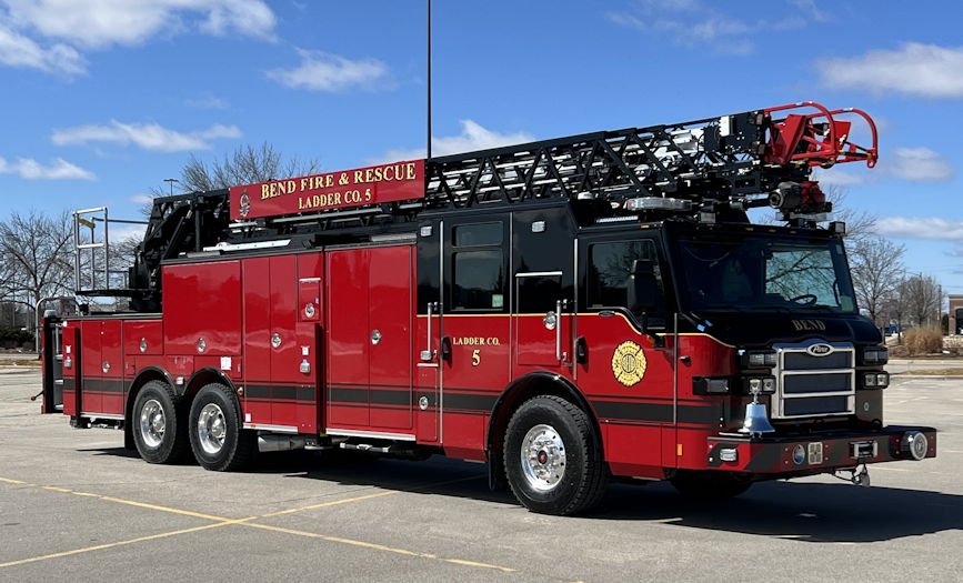 Bend Fire & Rescue's new 107-foot Pierce ladder truck