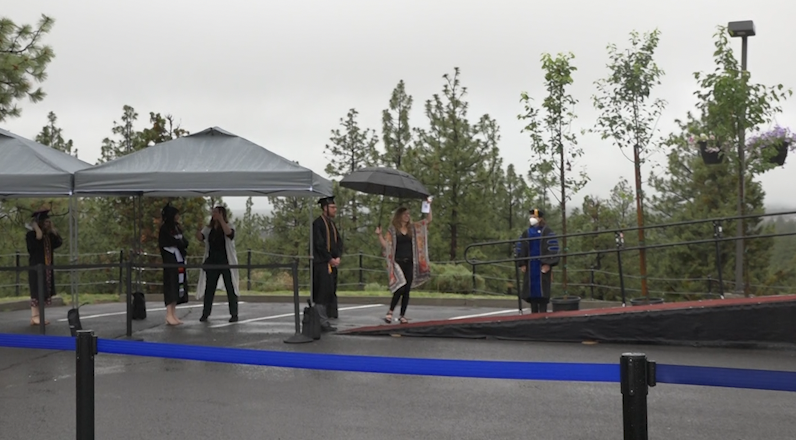 COCC awards 700 degrees and certificates at drive-through ‘Car-mencement’