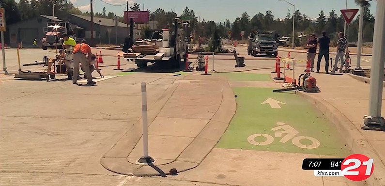 SE Wilson Avenue and Ninth Street roundabout opens, Bend’s first with protected bike lanes