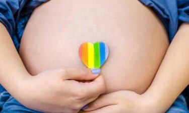 See how many LGBT people have children in Oregon