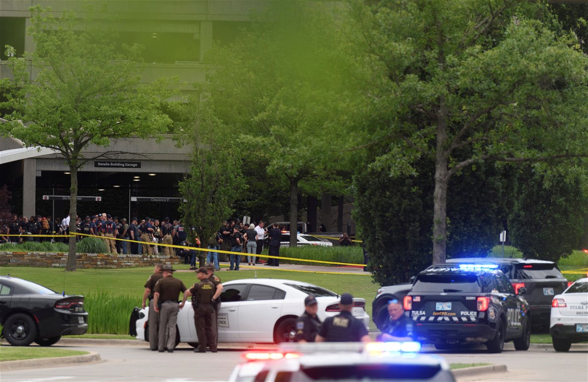 <i>MICHAEL NOBLE JR./REUTERS</i><br/>5 things to know for June 2 include a shooting at a Tulsa hospital. Emergency personnel are seen here working at the scene of a shooting at the Warren Clinic in Tulsa