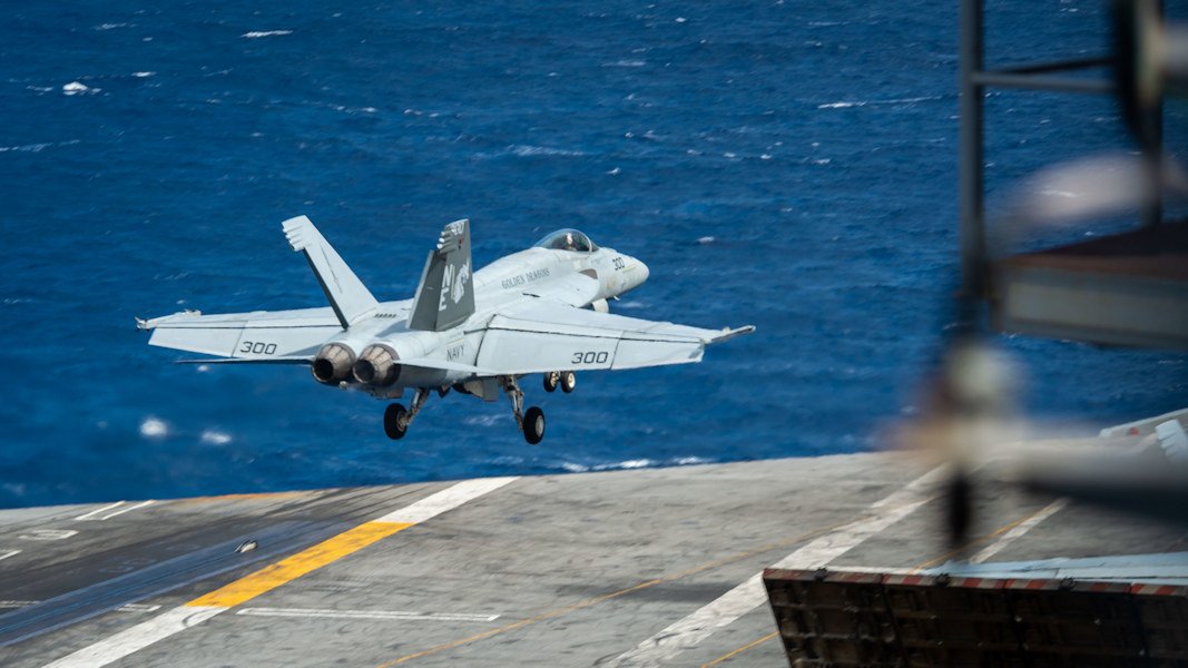 An F/A-18E Super Hornet assigned to the “Golden Dragons” of Strike Fighter Squadron (VFA) 192 launches off of the flight deck of Nimitz-class aircraft carrier USS Carl Vinson 