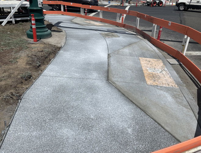 Pedestrian ramp improvements on Huntington Road in La Pine